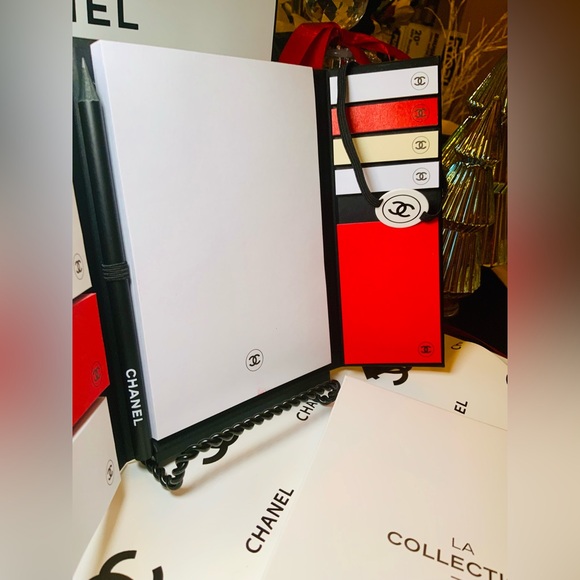“HOST PICK” Chanel Notebook With Pencil & Post-It Notes - Picture 5 of 13